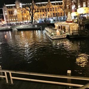 Meet your Posher, Chuck